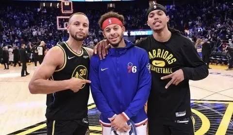 NBA：赛斯-库里接受采访谈自己的下家时表示，我在考虑去哪，但我哥希望我去勇士队
