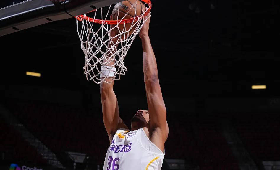 湖人签约波士顿凯尔特人替补球员前景堪忧?