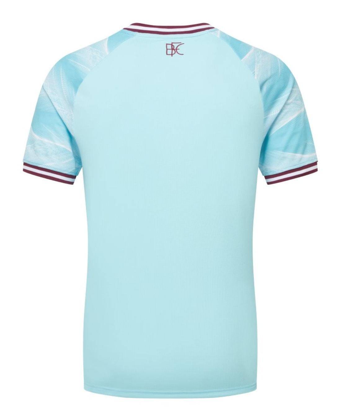 伯恩利足球俱乐部发布2025/26赛季客场球衣