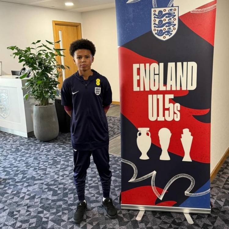 罗马诺：切尔西签下曼城天才伊萨克-麦吉利夫雷，将加入U15梯队