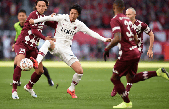 意甲:卡利亚里 VS 佛罗伦萨