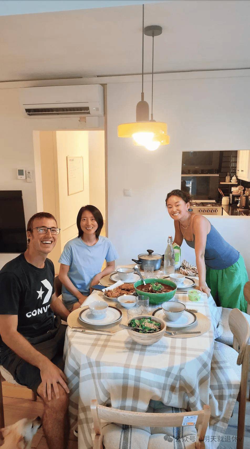 旅居巴塞罗那：为什么我宁愿花钱旅行，而不是存钱买房？