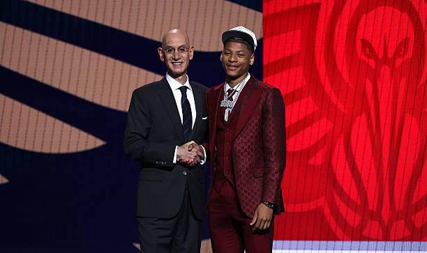 新奥尔良鹈鹕选秀操作引发疑虑