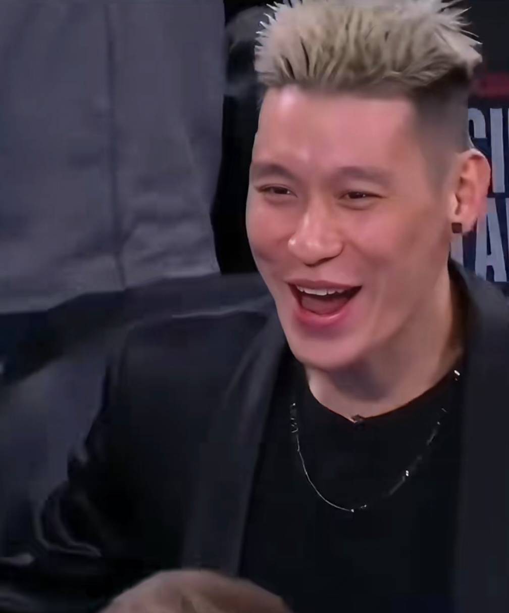 暴赚4.7亿退役！林书豪5大经典战：打服波波，科比爆粗，力压乔丹