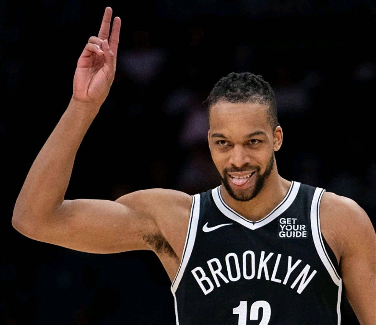 布鲁克林篮网裁员释放曾凡博留队机会