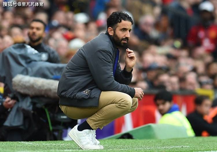 一日英超动向：曼联数据领跑成绩糟糕？萨卡过生日阿森纳给出赞美