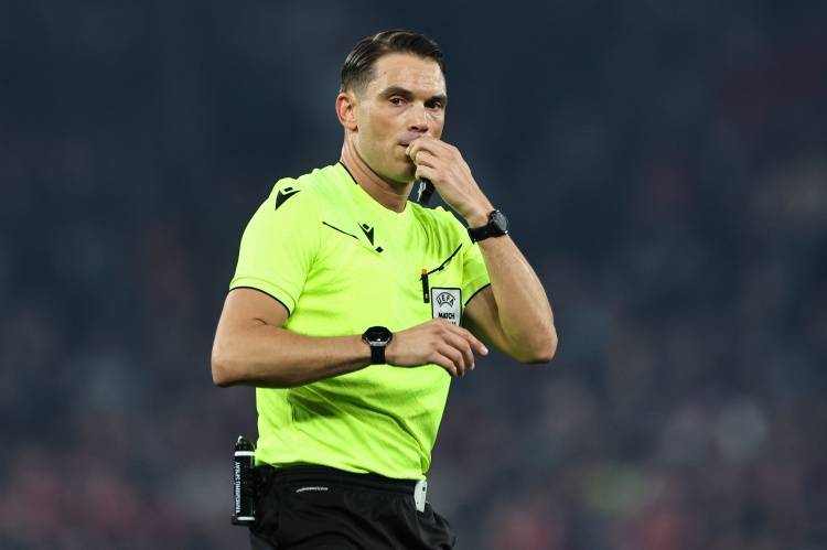 巴黎vs亚特兰大欧冠裁判：瑞士名哨桑德罗-沙里尔主裁